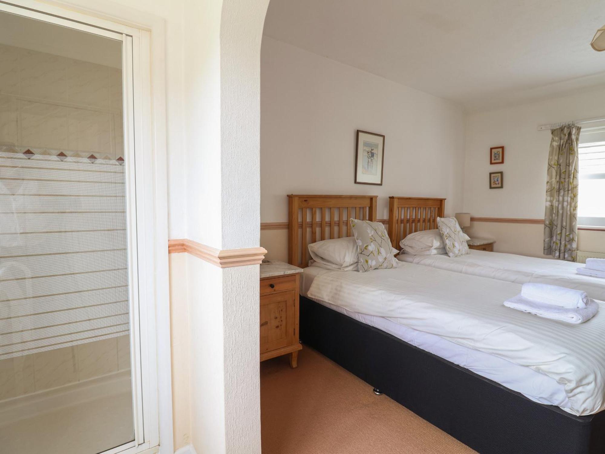 Villa Kelly Bray Lyme Regis Exterior foto